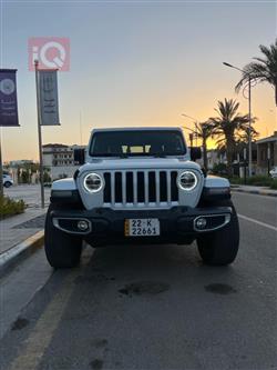 جیپ گلادیەتەر
